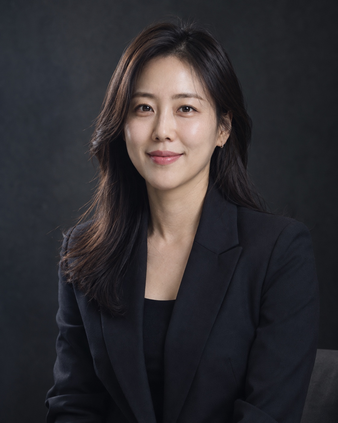 프로필 34 · 자연스러운 미소 · AI 콘셉트 이미지